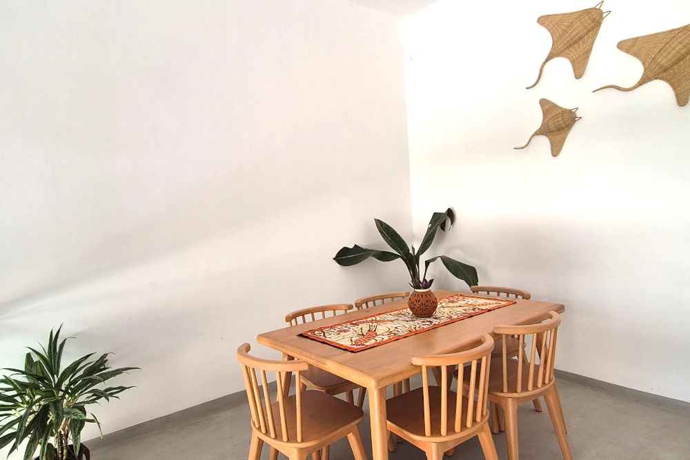 Brizo Paradiso Hotel co working space desk